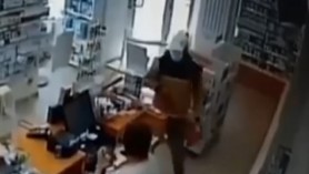 Dilemă la Curtea de Apel București: Un hoț cere reducerea pedepsei pentru că a purtat mască sanitară